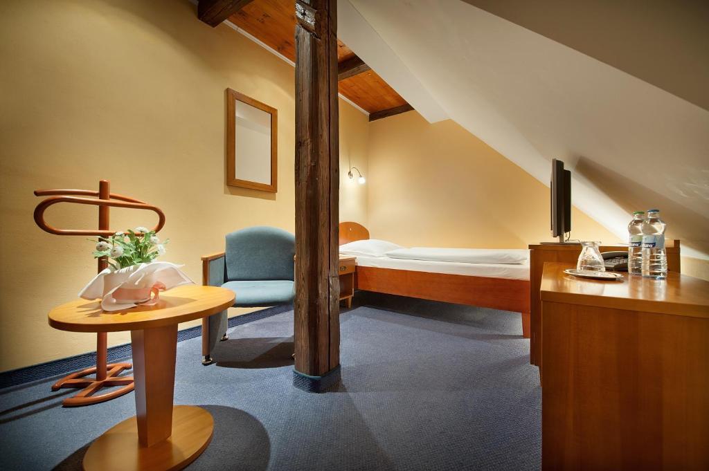 Fara Rancirov Hotel Jihlava Room photo